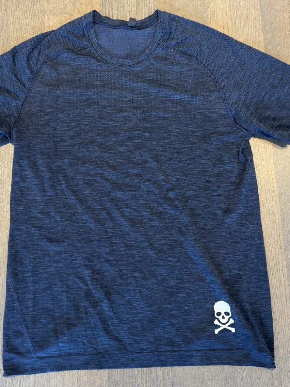 lululemon x SoulCycle Metal Vent Tech Short Sleeve Shirt Blue Skull Mens M
